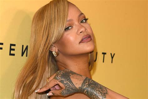 rihanna cheveux|Rihanna Announces Launch of Fenty Hair Care Line: Everything。